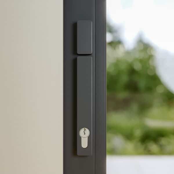close up of Sunflex SF60 sliding doors handle